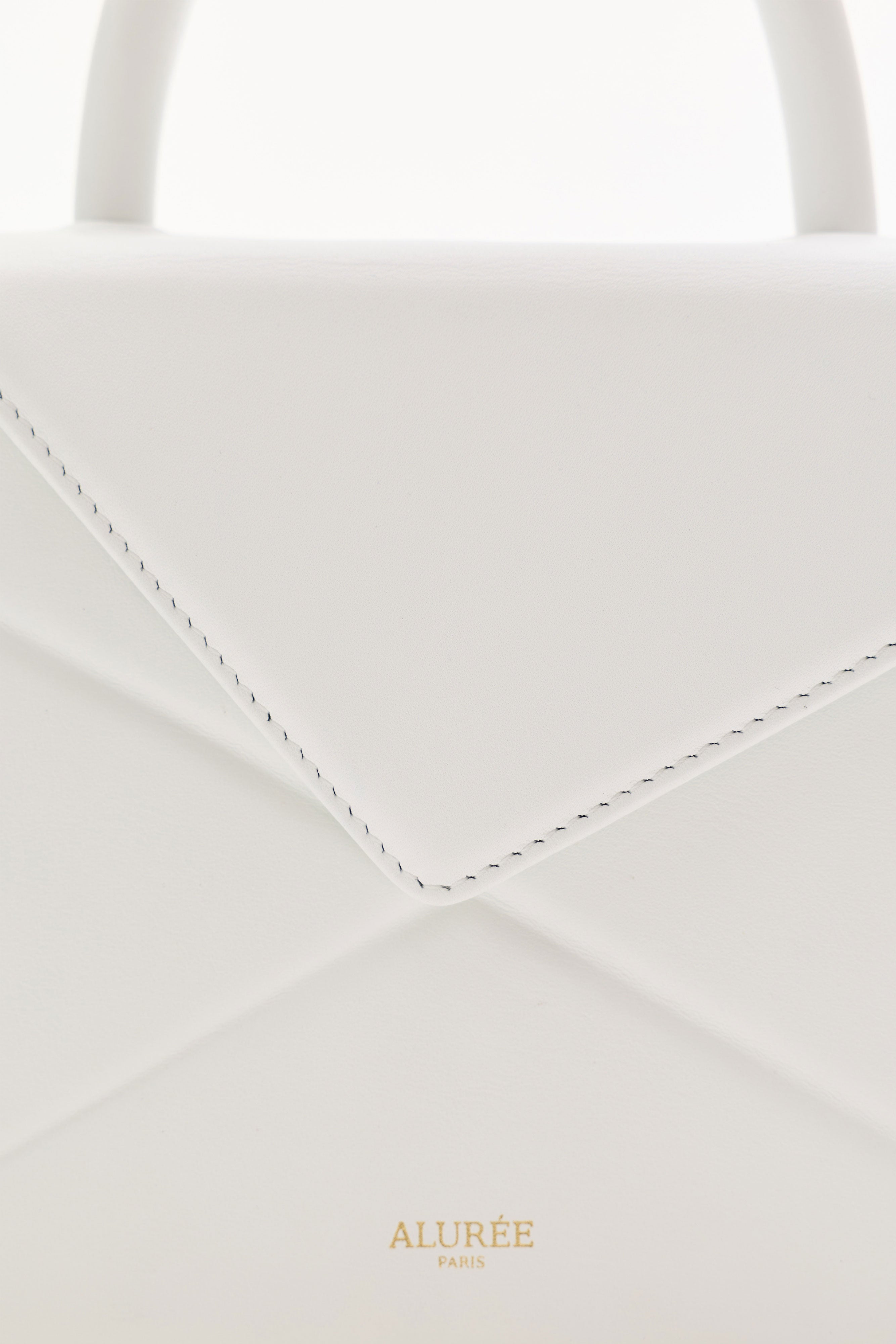 Elor - White